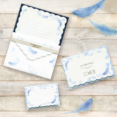 New release!  Blue feathers pattern